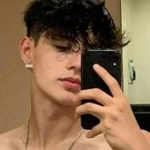 Busco pasar el rato o una relación. Soy