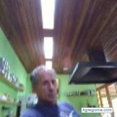 Chatear con pieruccio de Escazú