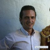 Busco pareja. Conocer gente nueva. Buena