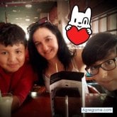 Auxiliar. Busco hacer amistades.