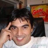 Encuentra Hombres solteros en Maspeth