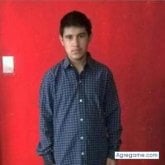 Busco hacer amistades. Amistad y algo