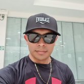 Busco chatear. Me gustaria conocer