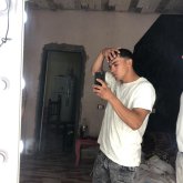 Busco conocer gente. Mujeres esas de 18