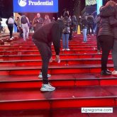 Artista. Busco conocer gente. Mujeres.