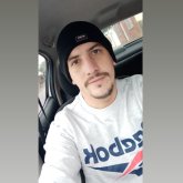 Busco pareja. Mujeres. No importa. Que.