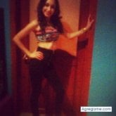 Busco: solo amigosMe defino: linda, y un poco culeraMe
