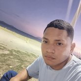 Yo soltero busco una amiga. Todo..