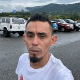 Busco conocer gente.