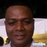 Chica soltera. Un buen ser humano. Todo