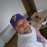 angelfrancisco2958 chico separado en Fuentes De Ebro