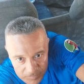 Busco pareja. Una dama alegre y que le