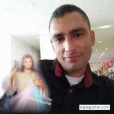 Mujeres croatas. Un hombre serio. Hacer