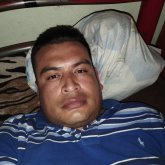 Busco pareja. Mujeres.