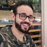 Busco una relación  sirio. Hola soy