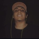 Busco ligar. Estoy en busca o la espera