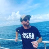 Ingeniero. Aver si hay alguien decente