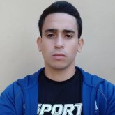 Estudiante. Conocer gente nueva. Pasion