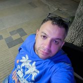 Vigilador. Conocer a alguien . tomar