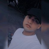 Police. Busco pareja. Mujer sería. El