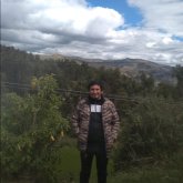 Estudiante. Busco chicas solteras.