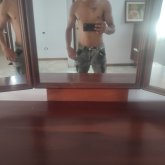 Jerente. Busco conocer gente. Mujeres