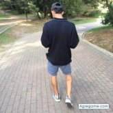 Busco ligar. Carismático, sencillo.