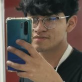 Estudiante. Busco pareja. Busco mujeres