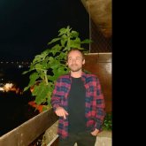 Hombres Solteros y Chicos Solteros en Nueva Pompeya