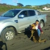 Busco pareja. Mujeres. Alegre. Música