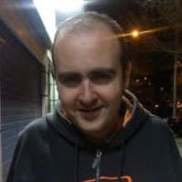 Haciendo cursos online y oposiciones.