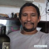 W1966 chico soltero en Colón