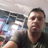 Independiente. Busco conocer gente.