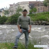 LOBO1 chico soltero en Guayaquil