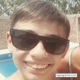 Busco: Busco novia de 14 añosMe gusta: Soy batería y me