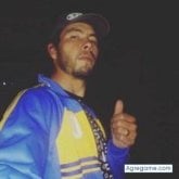 Busco ligar. Gente copada y dibertida.