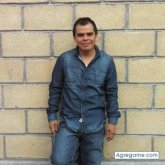 Manolo Cruz