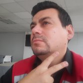 Alguien que me haga sentir bien y que