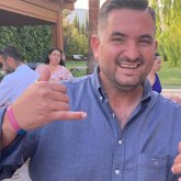 Albañil. Busco conocer gente. Busco