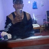 Busca una mujer con una edad de 19 a 30