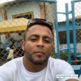 Encuentra Hombres Solteros en Las Peñas (Guayas)