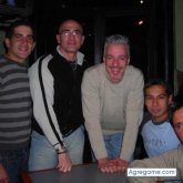 Eiksel chico soltero en Lanús