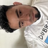 Trabajo. Busco pareja. Conocer chicas