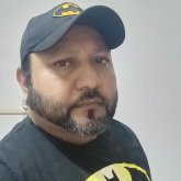 Empleado. Busco pareja. Una mujer