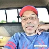 Self employed. Busco pareja. Alegre y