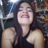 Mujeres solteras en Muisne