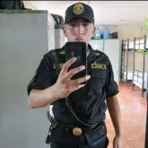 Busco a una chica tierna el físico no