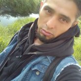 Busco conocer gente. Alguien con quién