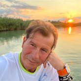 Busco pareja. Looking for a nice,