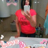 Blondina chica separada en 